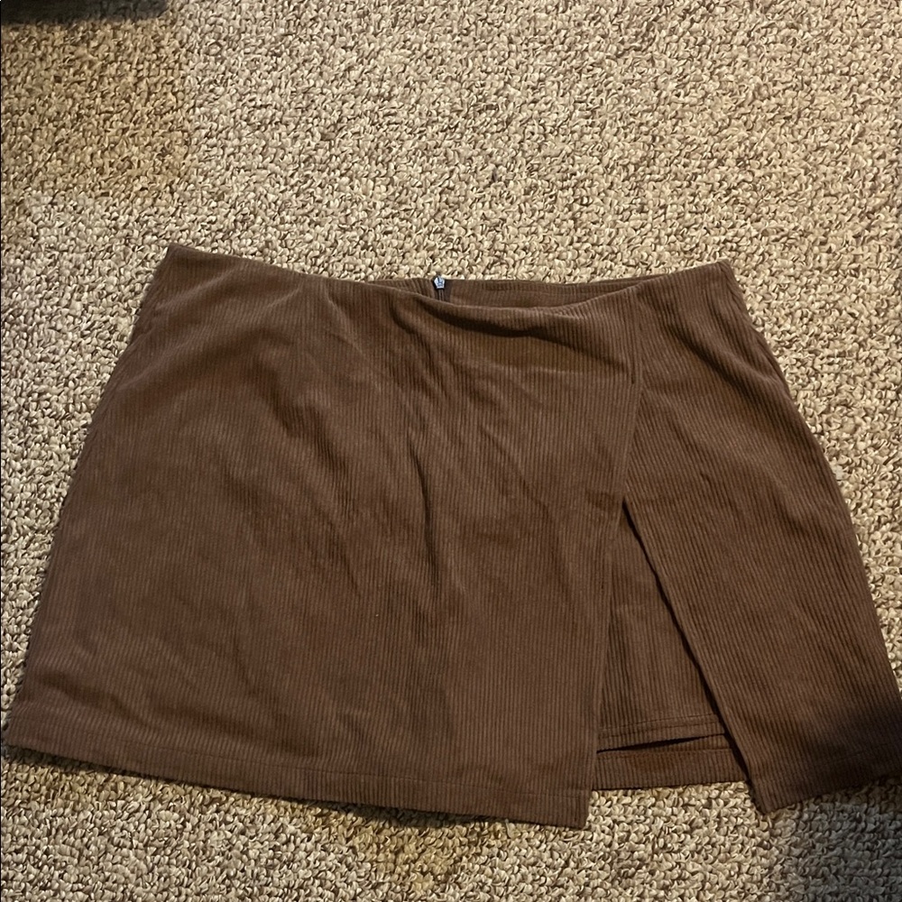 HALARA Brown Corduroy Skirt